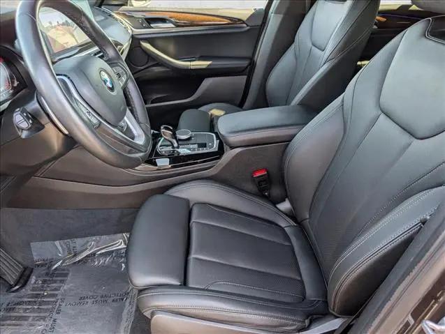2023 BMW X4 xDrive30i