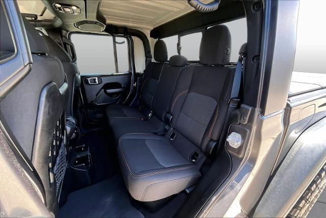 2023 Jeep Gladiator Sport