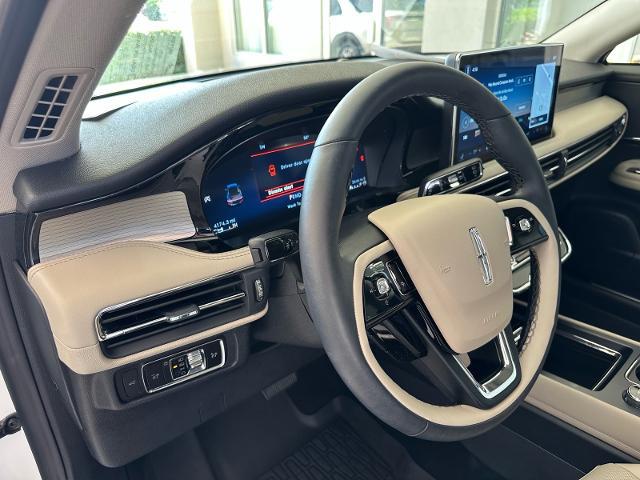 2025 Lincoln Corsair Premiere