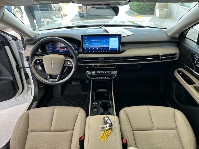 2025 Lincoln Corsair Premiere