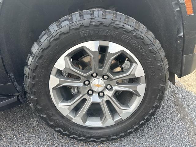 2025 Chevrolet Tahoe 2WD LS