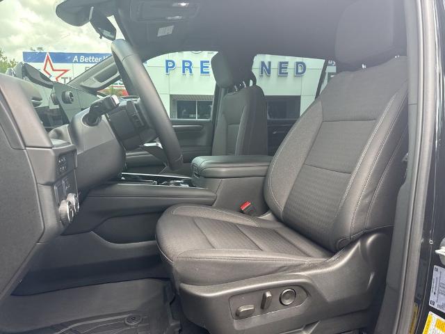 2025 Chevrolet Tahoe 2WD LS