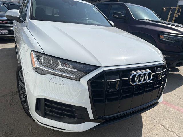 2022 Audi Q7 Premium Plus 45 TFSI quattro Tiptronic