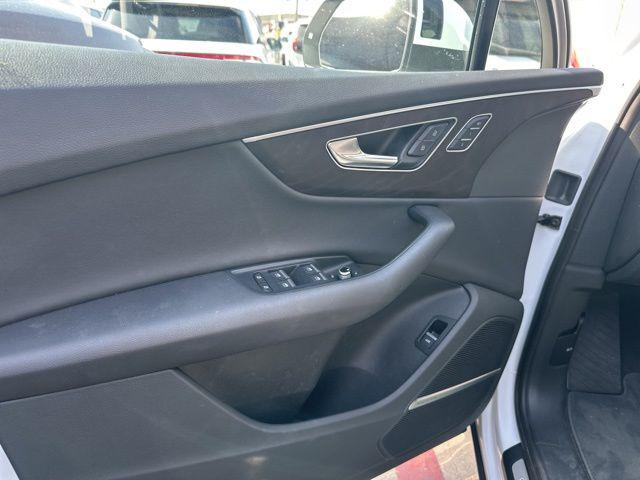 2022 Audi Q7 Premium Plus 45 TFSI quattro Tiptronic