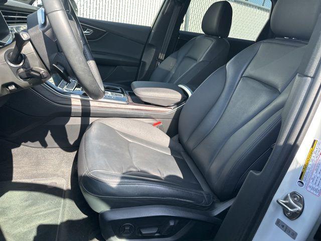 2022 Audi Q7 Premium Plus 45 TFSI quattro Tiptronic