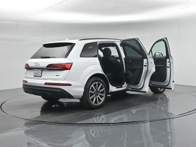 2022 Audi Q7 Premium Plus 45 TFSI quattro Tiptronic