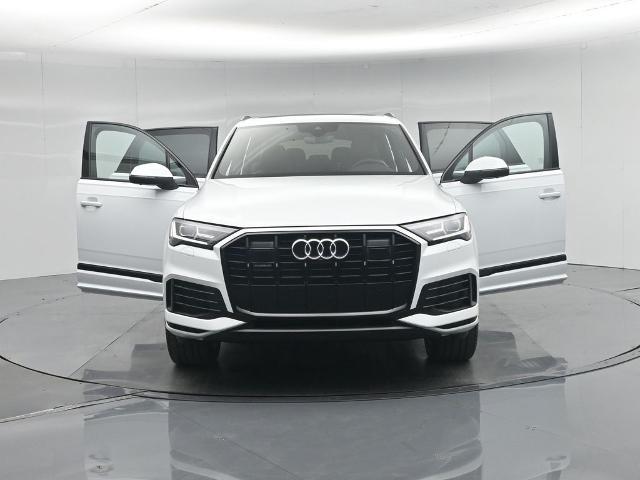2022 Audi Q7 Premium Plus 45 TFSI quattro Tiptronic