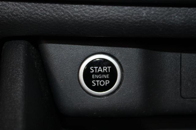 2021 Nissan Rogue SV FWD