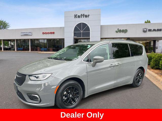2022 Chrysler Pacifica Touring L for sale in Charlotte, NC