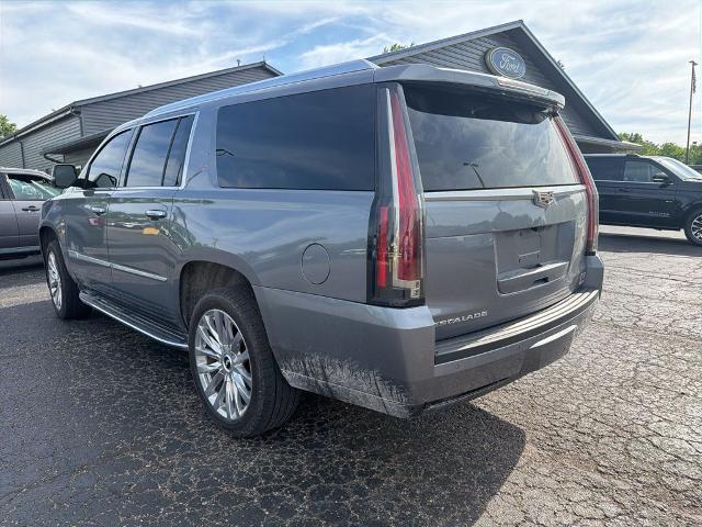 2019 Cadillac Escalade ESV Luxury