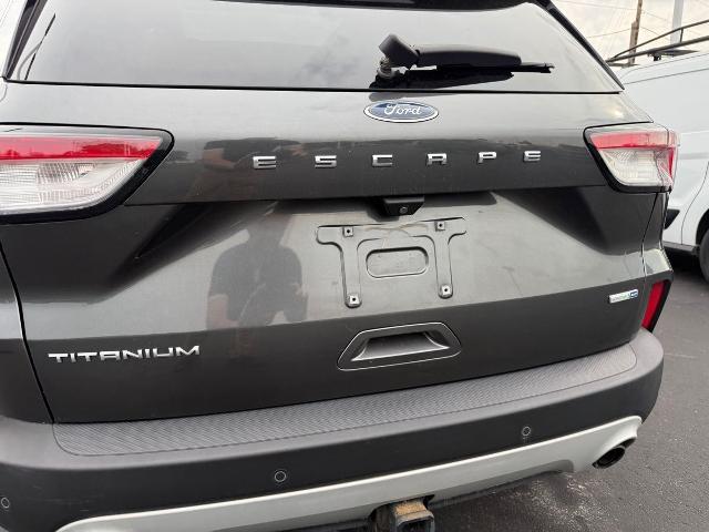 2020 Ford Escape Titanium