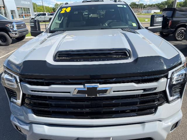 2024 Chevrolet Silverado 2500HD 4WD Crew Cab Standard Bed LT