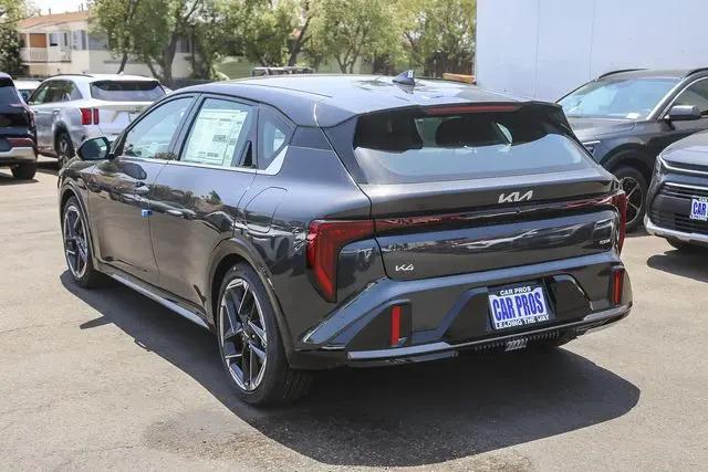 2026 Kia K4 GT-Line
