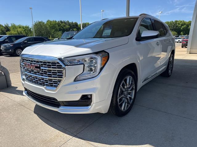 2024 GMC Terrain AWD Denali