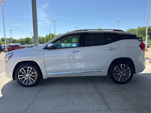 2024 GMC Terrain AWD Denali