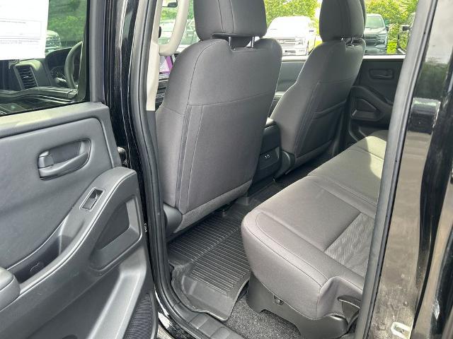 2022 Nissan Frontier Crew Cab S 4x4