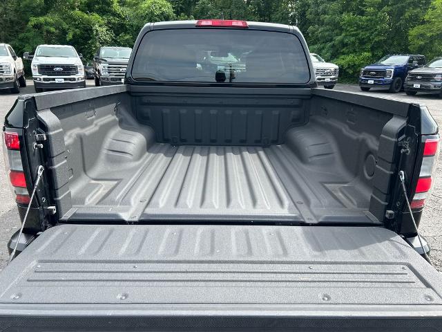 2022 Nissan Frontier Crew Cab S 4x4