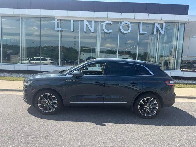 2021 Lincoln Nautilus Reserve