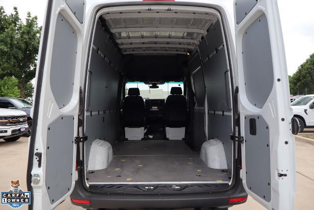 2025 Mercedes-Benz Sprinter 2500 Standard Roof 4-Cyl Diesel HO