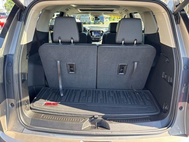 2023 GMC Acadia AWD Denali