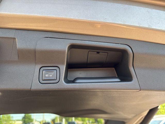 2023 GMC Acadia AWD Denali