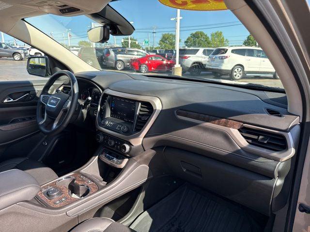 2023 GMC Acadia AWD Denali