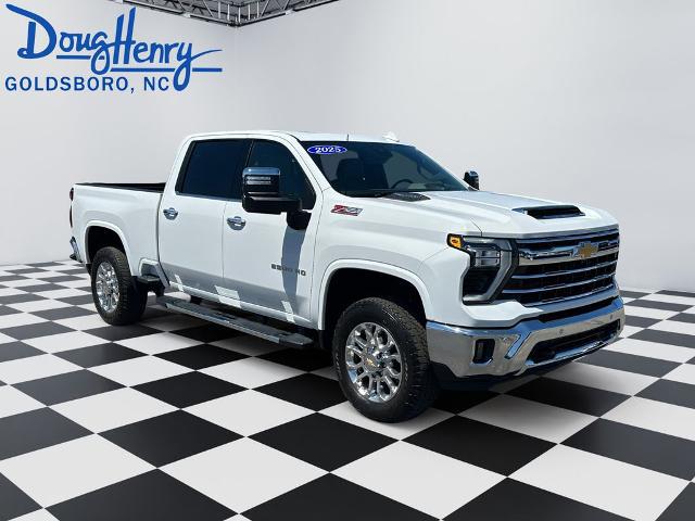 2025 Chevrolet Silverado 2500HD 4WD Crew Cab Standard Bed LTZ