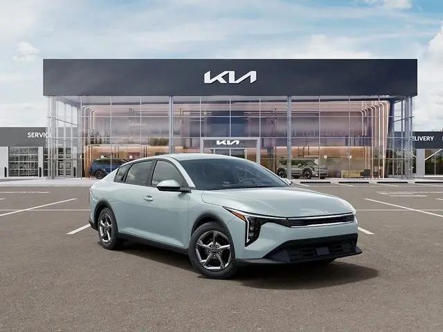 2026 Kia K4 LXS