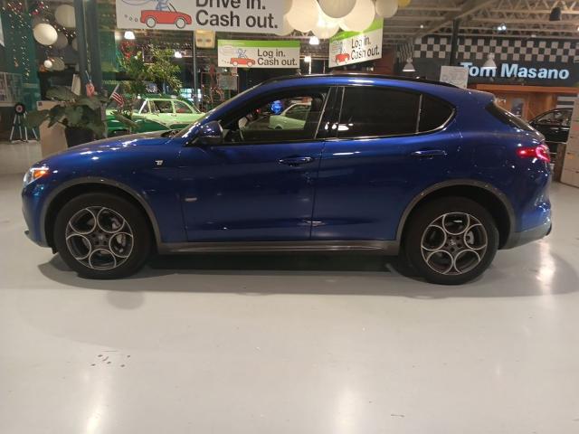 2023 Alfa Romeo Stelvio Ti AWD
