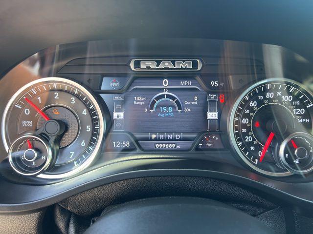 2019 Ram 1500 Big Horn/Lone Star Crew Cab 4x4 5'7" Box
