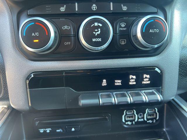 2019 Ram 1500 Big Horn/Lone Star Crew Cab 4x4 5'7" Box