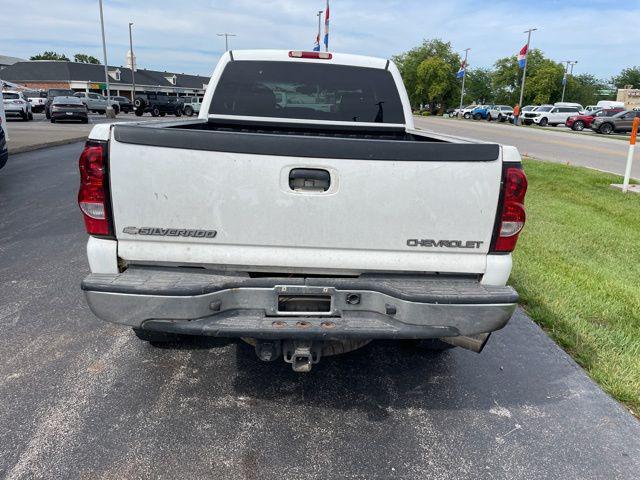 2003 Chevrolet Silverado 2500HD LS