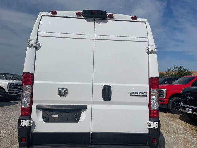 2025 Ram ProMaster 2500 Cargo Van Tradesman High Roof 159" WB w/Pass Seat