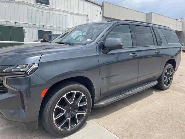 2021 Chevrolet Suburban 4WD RST