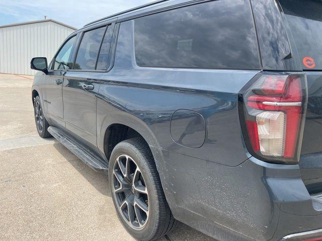 2021 Chevrolet Suburban 4WD RST