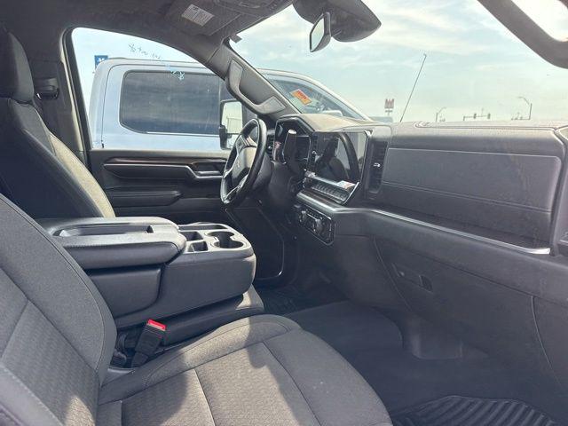 2025 Chevrolet Silverado 2500HD 4WD Crew Cab Standard Bed LT