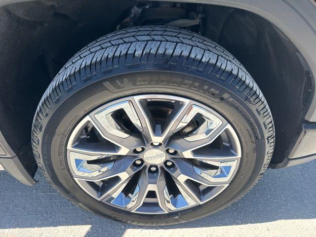 2024 GMC Sierra 1500 4WD Crew Cab Short Box Denali
