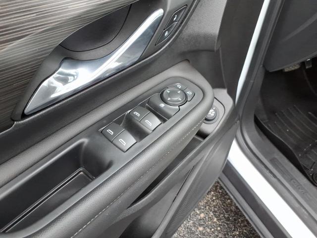 2023 GMC Terrain FWD SLE