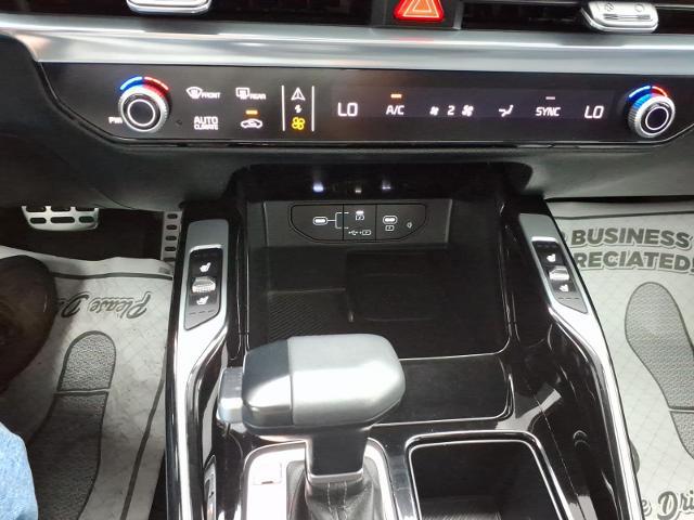 2024 Kia Sorento SX