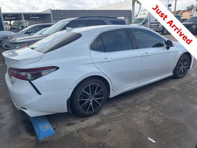 2024 Toyota Camry SE