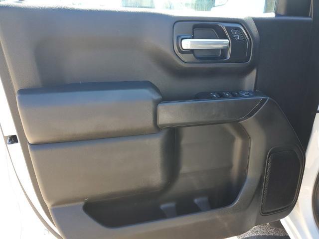 2024 GMC Sierra 1500 4WD Crew Cab Short Box Pro