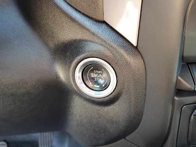 2024 GMC Sierra 1500 4WD Crew Cab Short Box Pro