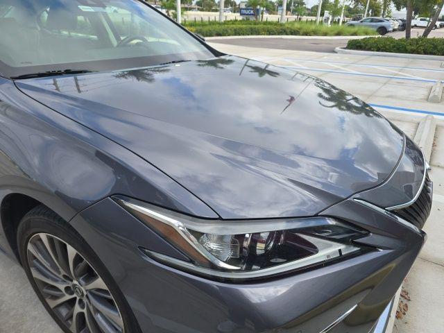 2019 Lexus ES 350 Luxury