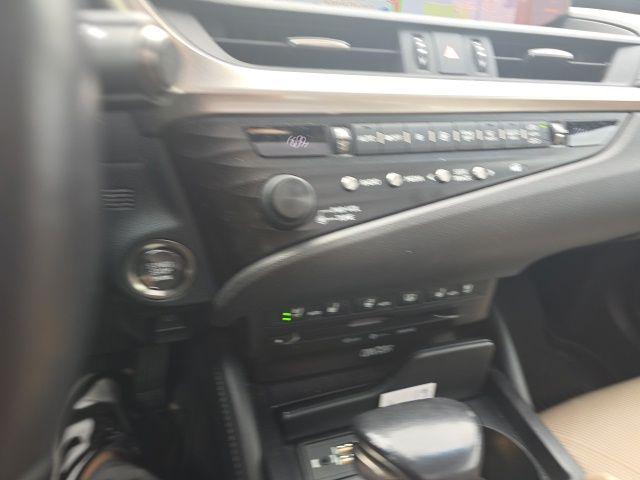 2019 Lexus ES 350 Luxury