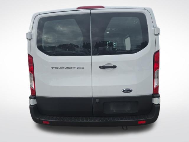2025 Ford Transit Cargo Van Base