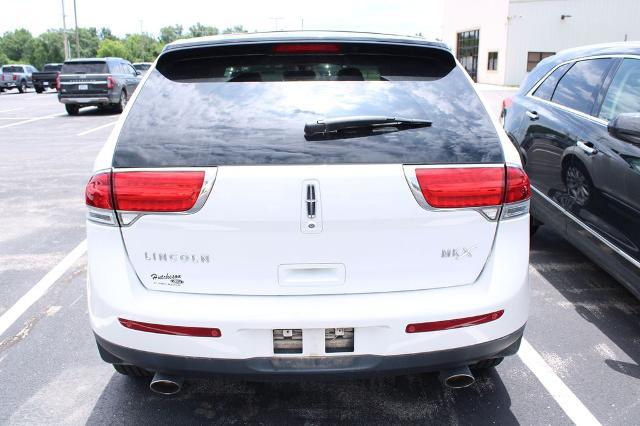 2014 Lincoln MKX Base