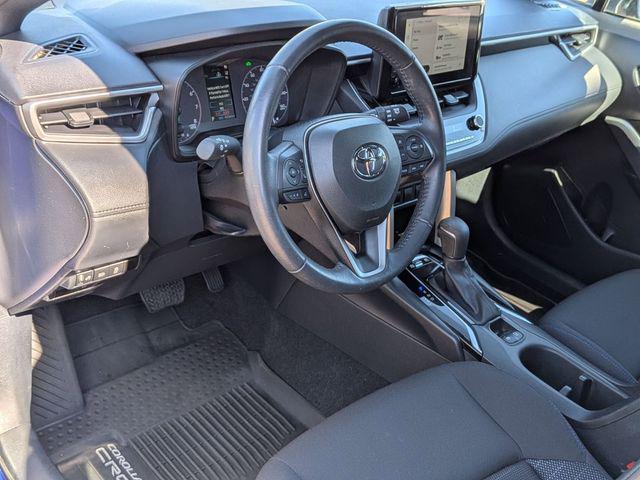 2023 Toyota Corolla Cross Hybrid SE