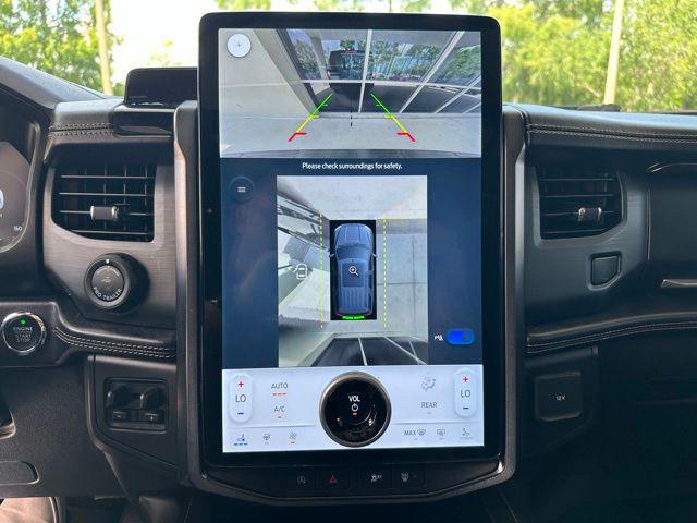 2022 Ford Expedition Platinum MAX