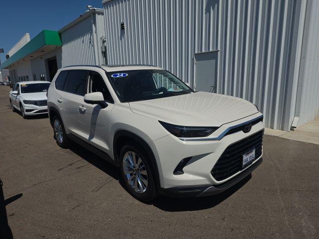 2024 Toyota Grand Highlander Platinum for sale in Selma, CA