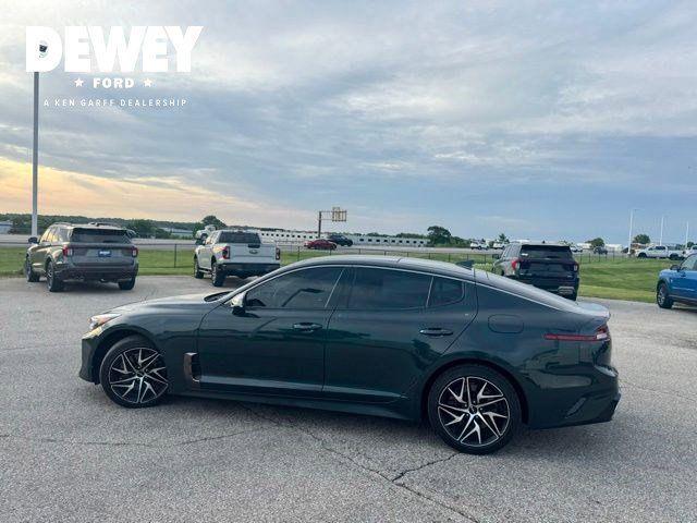 2022 Kia Stinger GT-Line